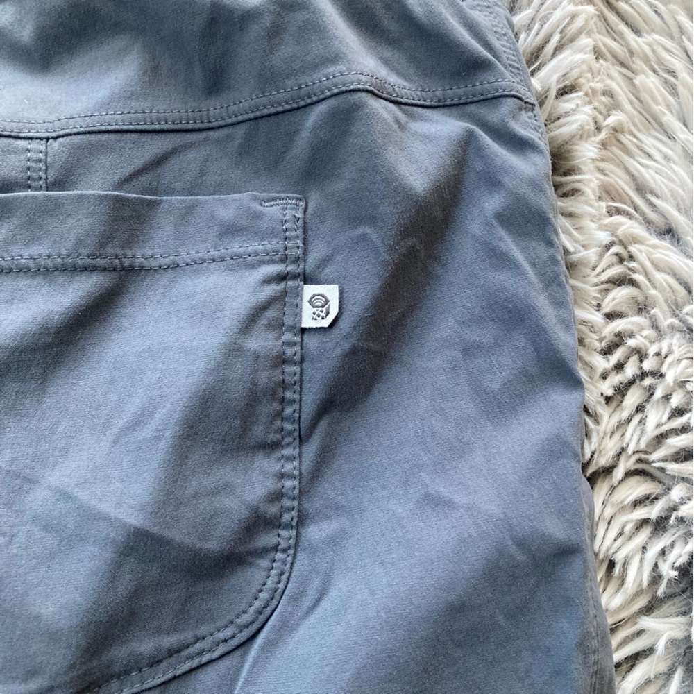 Mountain Hardwear Gray Women's Pants - Picture 4 of 8